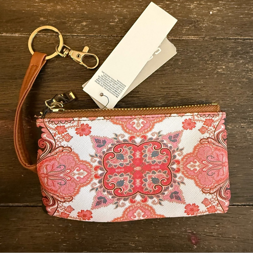 Chico’s Medallion Boho Card Case Wristlet – NWT